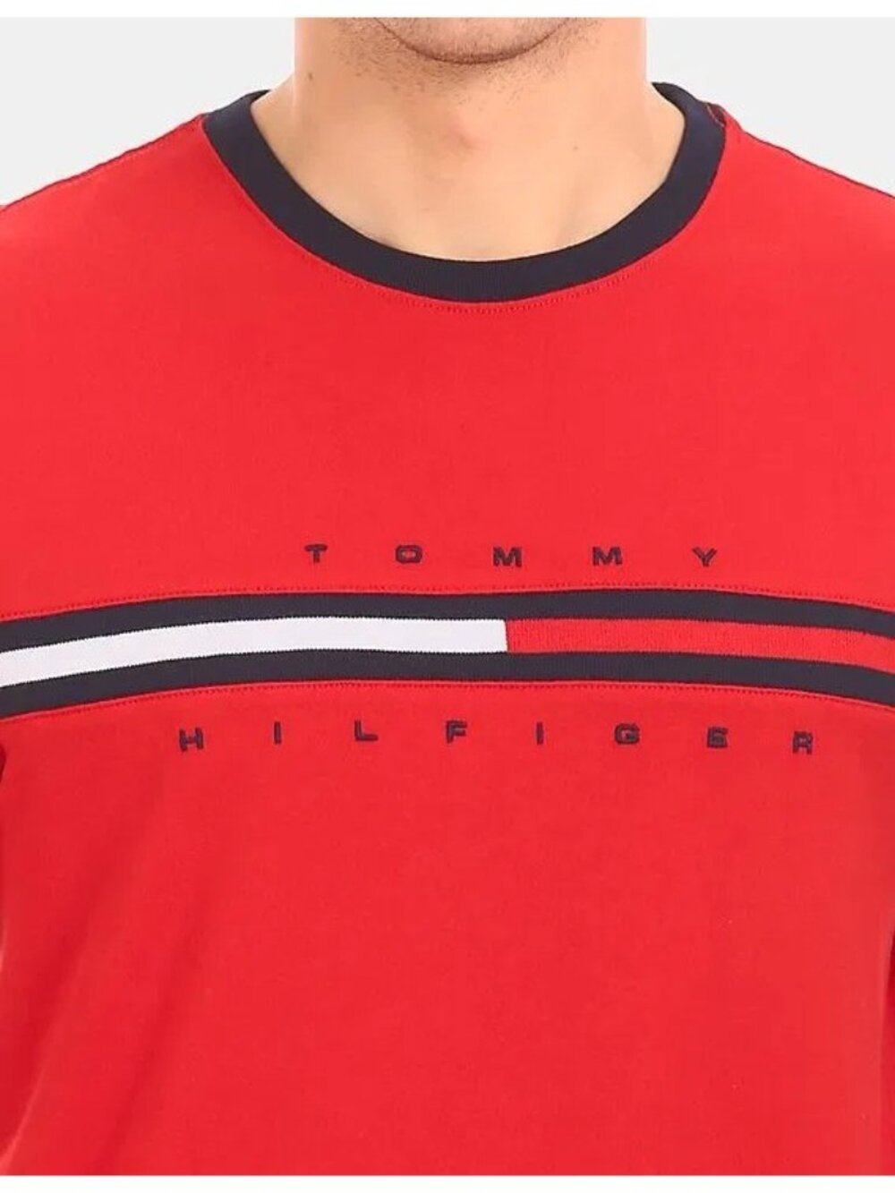 Tommy Hilfiger T-Shirt Size XL Red Crewneck 100% Cotton Stripe Logo Short Sleeve - Picture 5 of 15